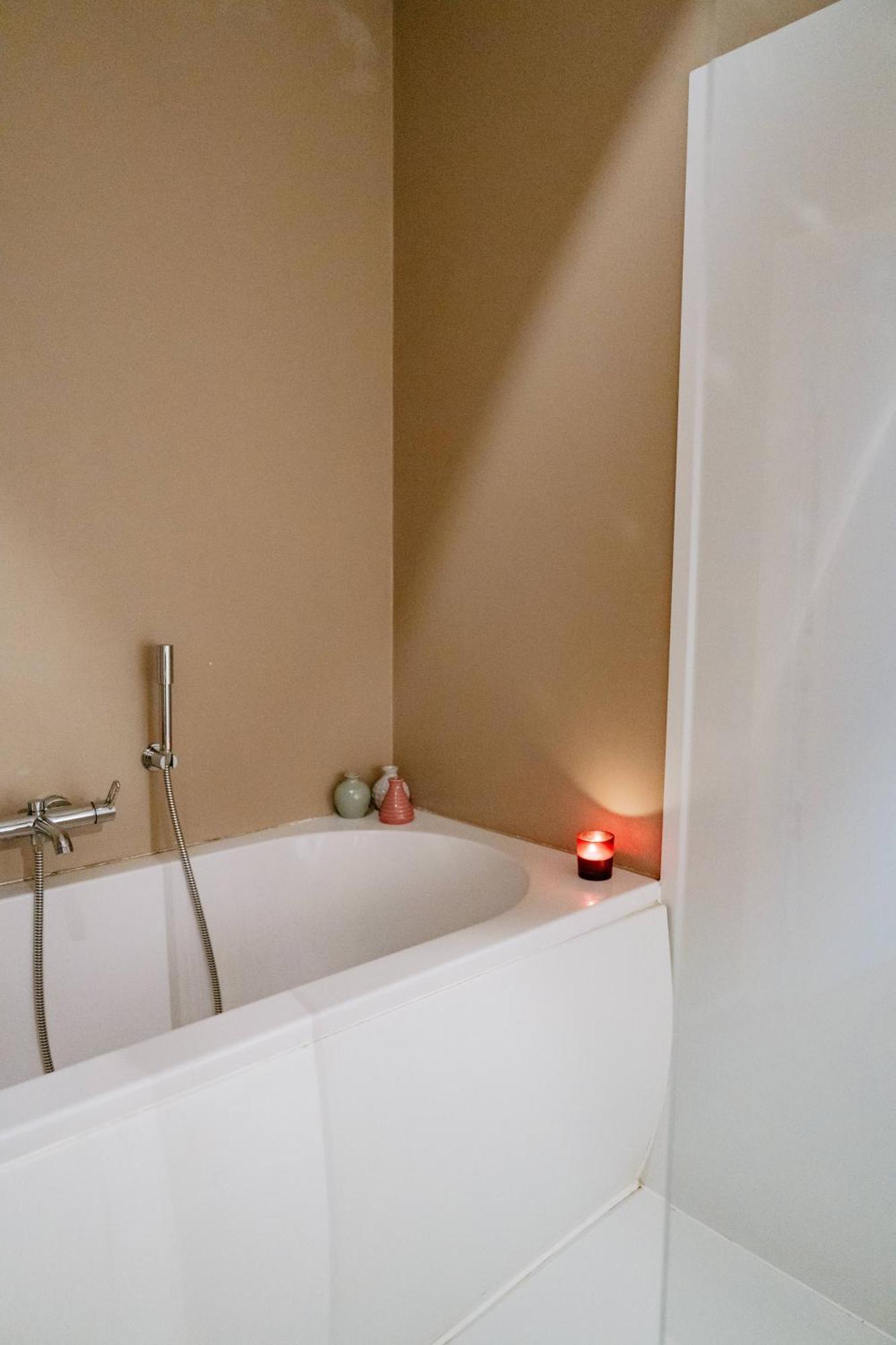 Zonnig Appartement Met Prachtig Uitzicht Op A+Locatie アントウェルペン エクステリア 写真